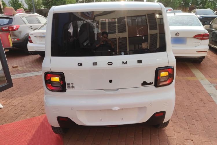 Used Geely Galaxy Panda 2024 Panda Mini 200km Endurance Bear Rear