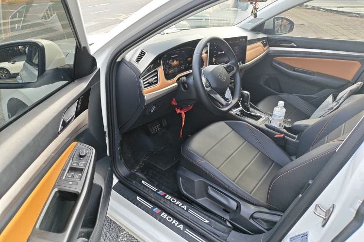 Used Volkswagen Bora 2023 200TSI DSG Smart Drive Version
