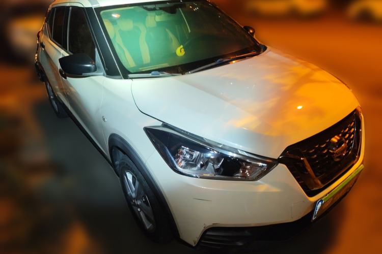 Used Nissan Kicks 2017 1.5L Manual Cool Dynamic Edition