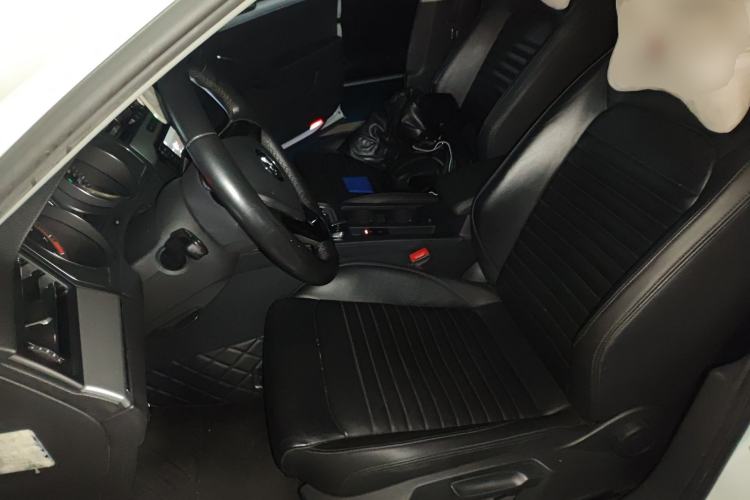 Used Volkswagen Magotan 2017 280TSI DSG Comfort Model
