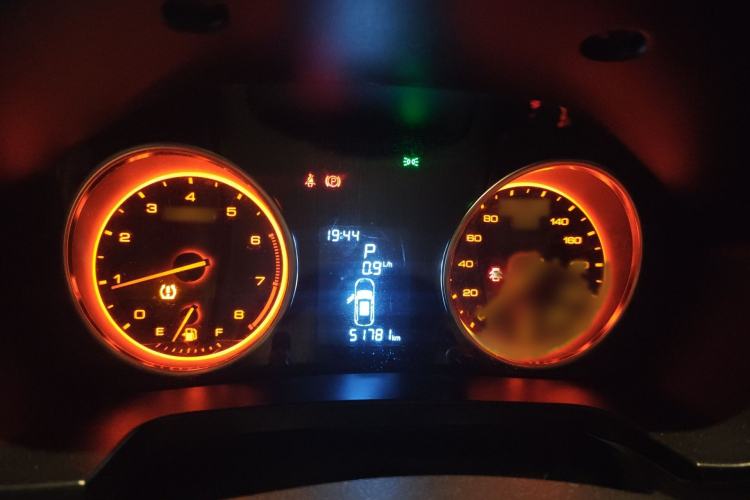 Used Hanteng X5 2018 1.5T CVT Elite Edition Instrument Cluster