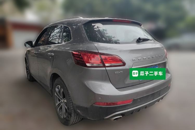 Used BORGWARD BX7 2016 28T Two-Wheel Drive Luxury Version 5 Seats
