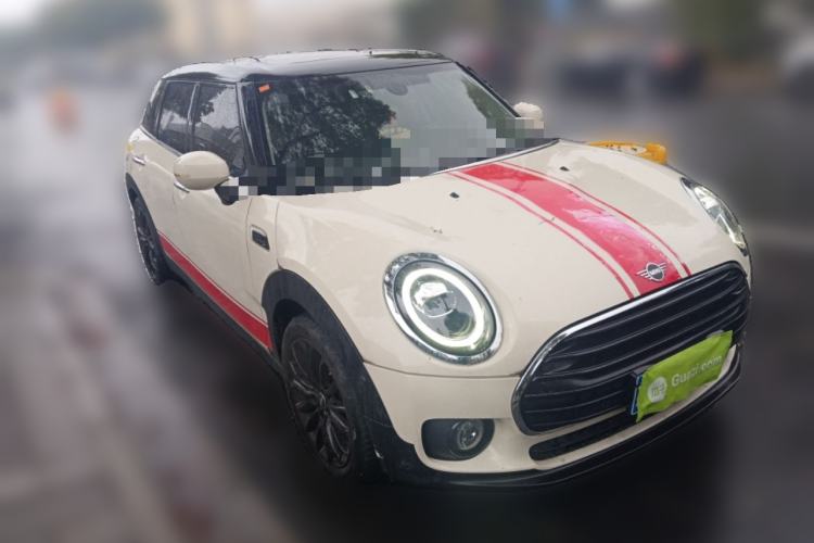 Used MINI Clubman 2021 1.5T ONE Front Right 45 Deg