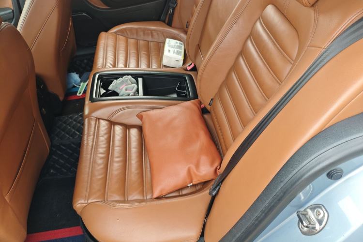 Used Volkswagen FAW-Volkswagen CC 2010 2.0 TSI Luxury Model Left Rear Seat