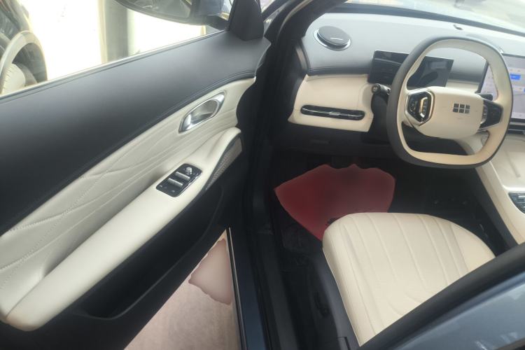 Used Geely Galaxy Xingjian 7 EM-i 2025 120km Launch+ Version
