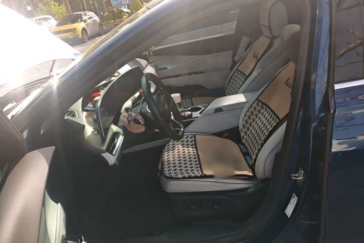 Used Cadillac GT4 2023 25T Luxury Model Left Front Seat