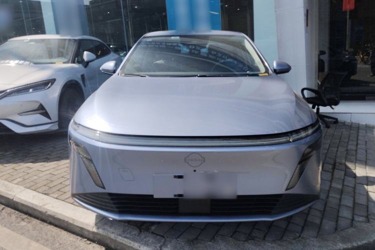 Used Nissan N6 2026 Model 180 Max