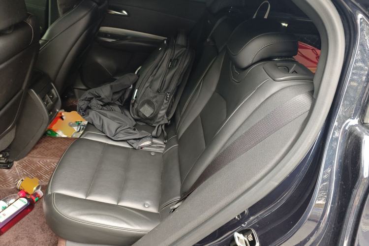 Used Cadillac XT4 2021 28T Two-Wheel Drive Luxury Version
