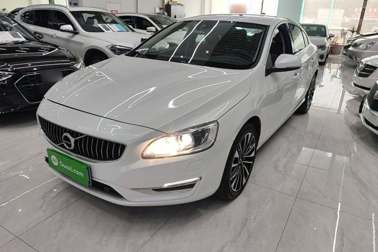 Used Volvo S60 2019 S60L T5 Smart Range Edition Guazi used car, China used car export, Used car for sale, Used cars, Cheapest cars for sale