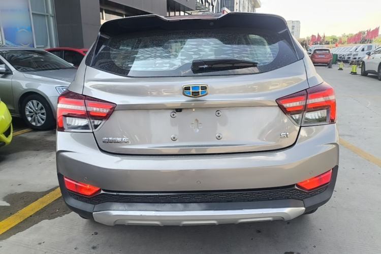 Used Geely Auto Vision S1 2019 Upgraded Model 1.5L CVT Luxury Version
