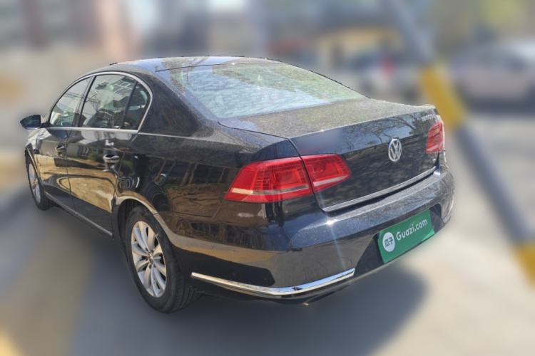 Used Volkswagen Magotan 2015 Facelift 1.8TSI Luxury Model Rear Left 45 Deg