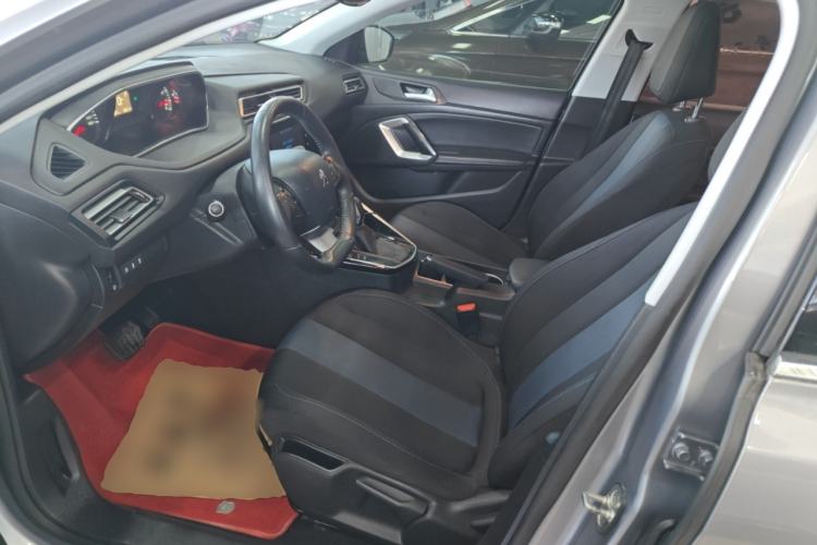 Used Peugeot 308 2018 1.6L Automatic Luxury Edition