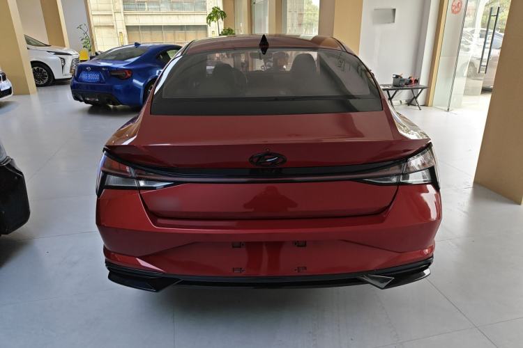 Used Hyundai Elantra 2021 1.5L CVT LUX Prestige Edition