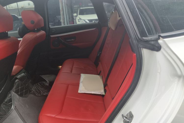 Used BMW 3 Series GT 2019 330i xDrive M Sport Night Edition Left Rear Seat