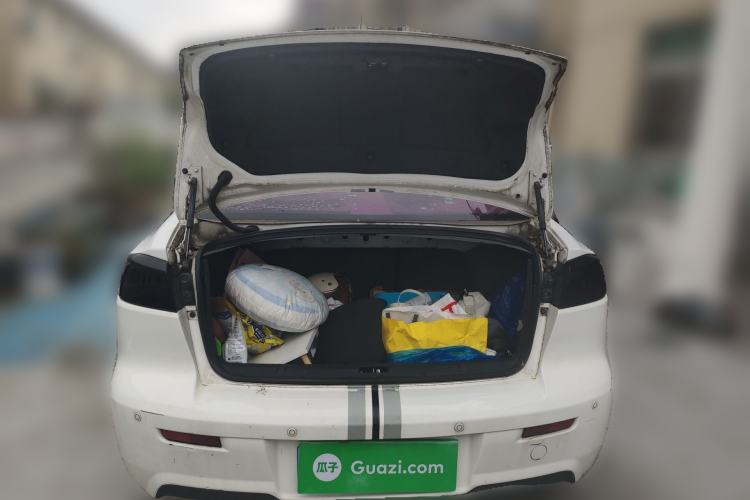 Used Mitsubishi Lancer EX 2016 1.8L Manual Black-and-White Retro Edition Trunk