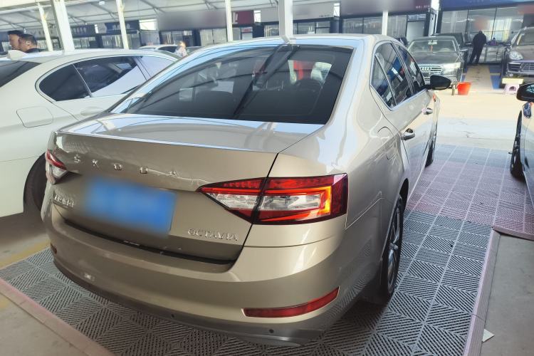 Used Skoda Octavia 2019 1.5L Automatic SmartDrive Comfort Edition China VI Standard
