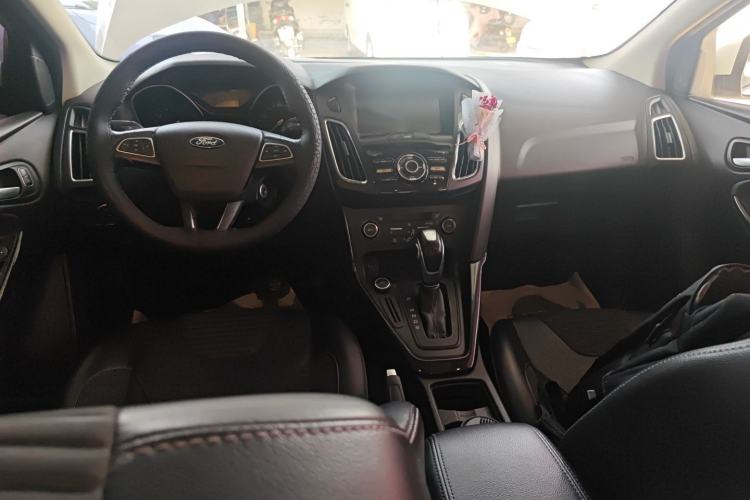 Used Ford Focus 2017 Sedan 1.6L Automatic Fashion Edition Smart Drive Version