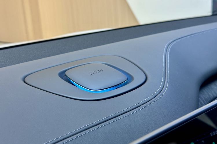 Used Nio ES6 2024 75 kWh Interior 7