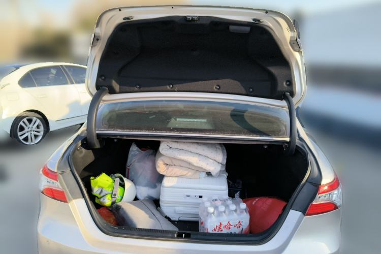 Used Toyota Camry 2021 2.5G Luxury Edition Trunk