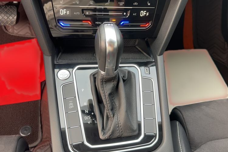 Used Volkswagen Magotan 2020 330TSI DSG Luxury Edition Gear Lever