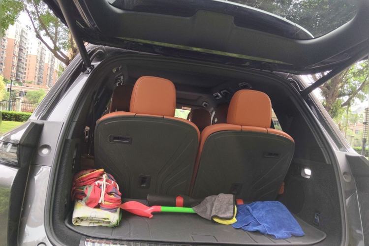 Used Li Auto L8 2023 Air model Trunk