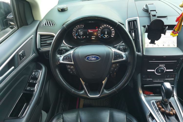 Used Ford Edge 2017 EcoBoost 245 Four-Wheel-Drive Flagship 7-Seater