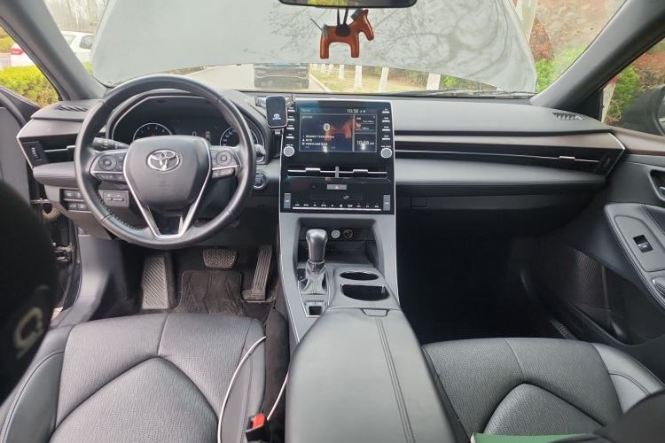 Used Toyota Avalon 2019 2.0L XLE Premium Edition China VI