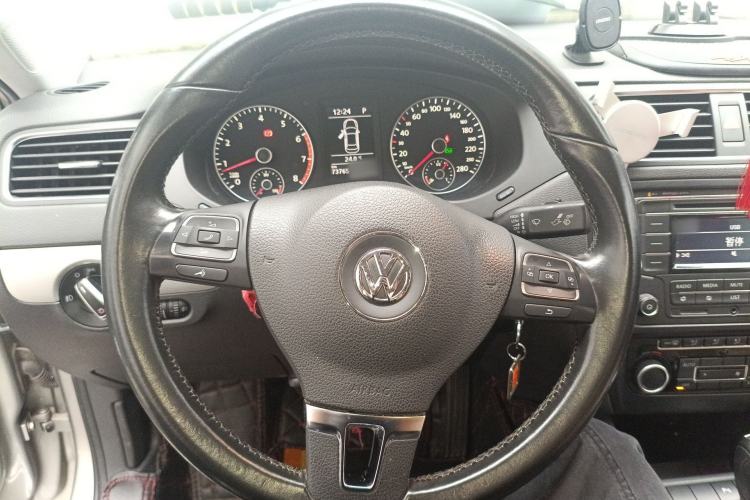 Used Volkswagen Sagitar 2014 1.4TSI Automatic Luxury Model