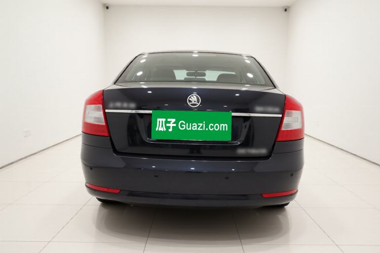 Used Skoda Octavia 2014 1.6L Automatic Yijun Edition Exterior 4