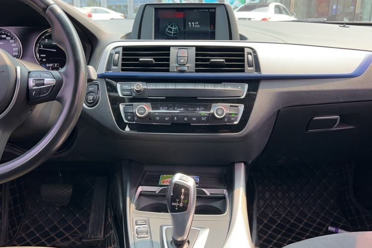 Used BMW 1 Series 2018 120i M Sport Package Interior 4