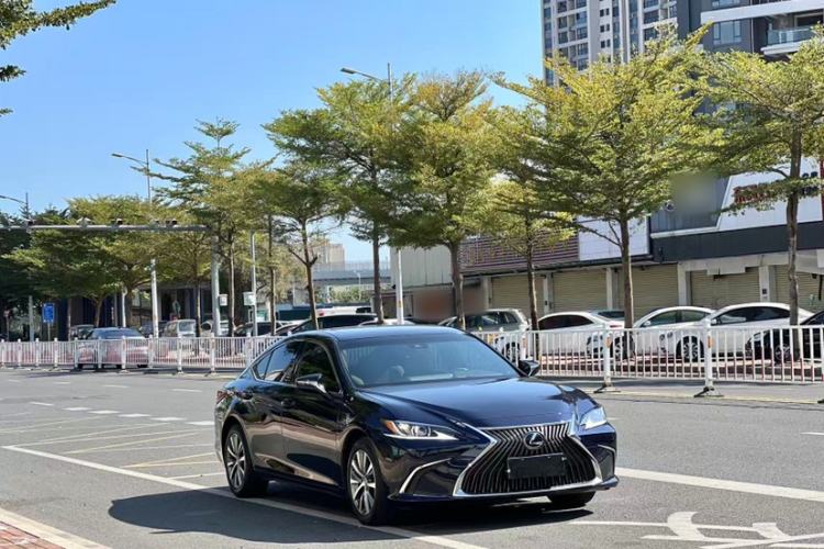 Used Lexus ES 2020 260 Excellence Edition