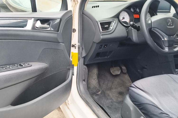 Used Peugeot 308 2012 1.6L Automatic Fashion Edition