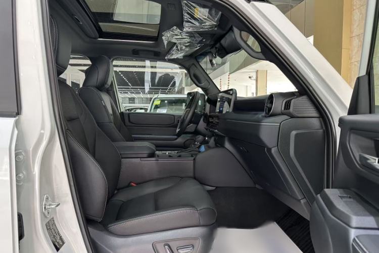 Used Toyota Prado 2025 2.4T All-Weather TX Version 5 Seats