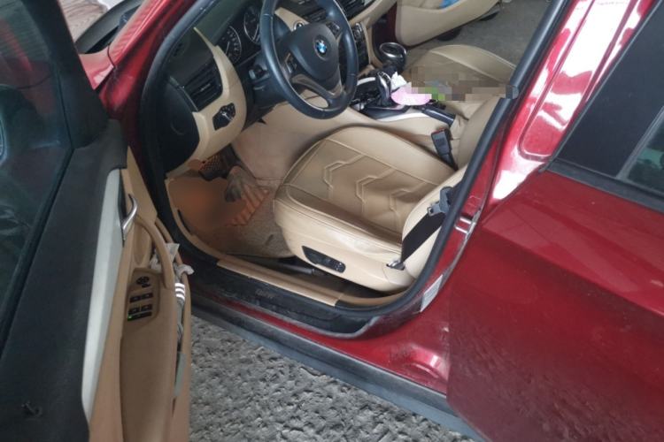 Used BMW X1 2014 sDrive18i Leading Model