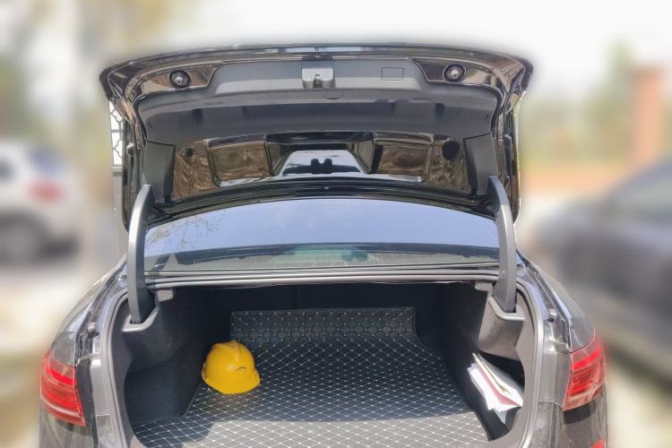 Used Volkswagen Passat 2022 330TSI Starry Luxury Edition Trunk