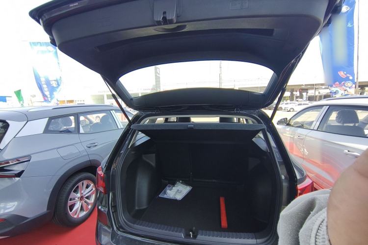 Used Jetta VS7 2024 280TSI Automatic Pioneer Edition