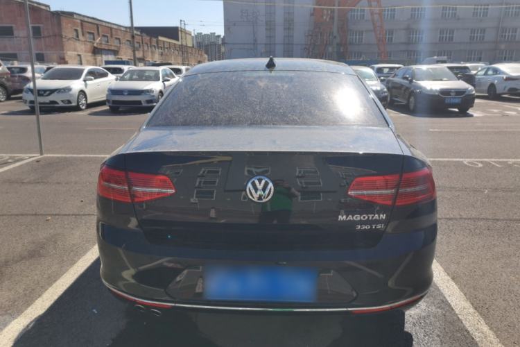 Used Volkswagen Magotan 2017 330TSI DSG Leading Model Rear