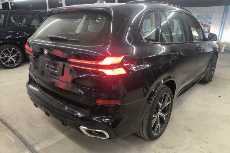 Used BMW X5 2025 Model, xDrive 30Li Prestige M Sport Night Package