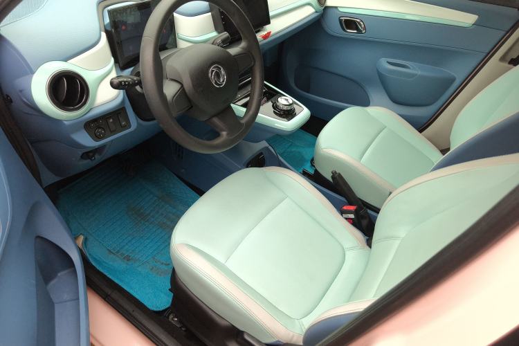 Used Dongfeng NAMMI BOX 2022 Chasing Wind Edition 331 km Standard Model Left Front Seat