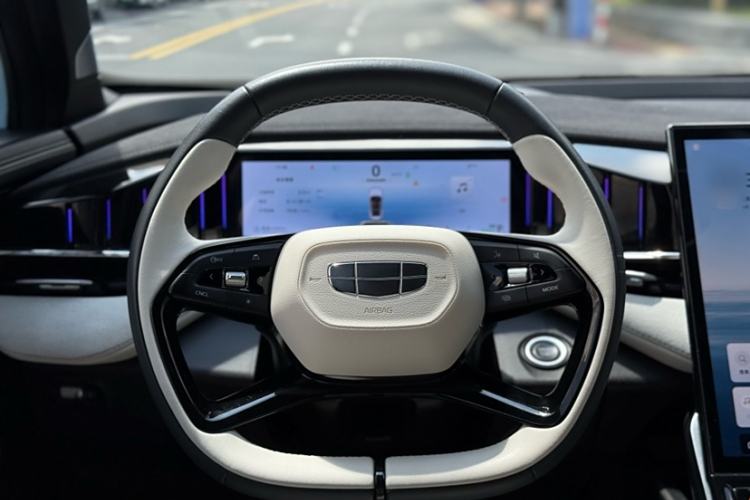 Used Geely Auto FX11 2023 1.5TD Leishen Hi·F Super Rui