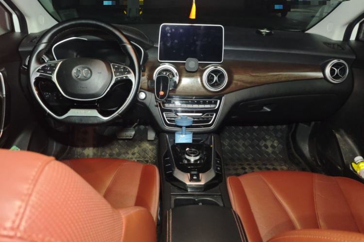 Used BAIC Beijing EU5 2019 R500 Smart Wind Edition