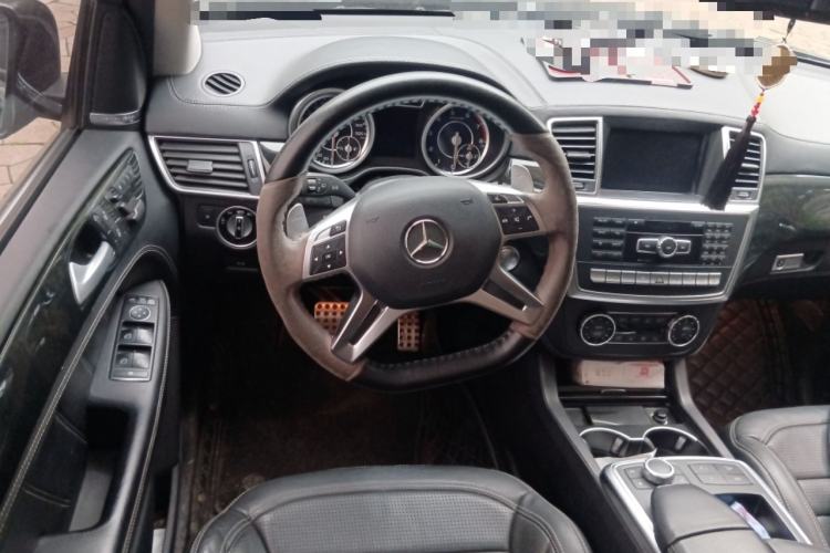Used Mercedes-Benz GL-Class AMG 2014 AMG GL 63 Steering Wheel