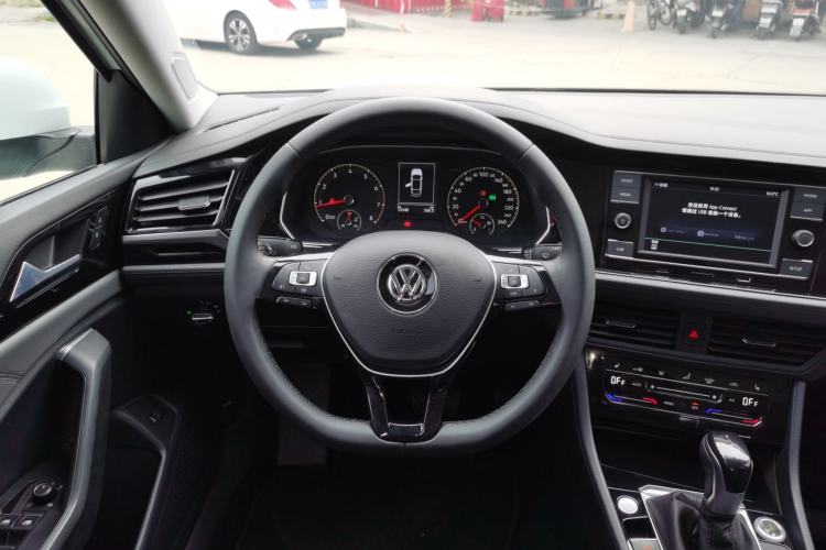 Used Volkswagen Sagitar 2019 280TSI DSG Luxury Version China VI Standard
