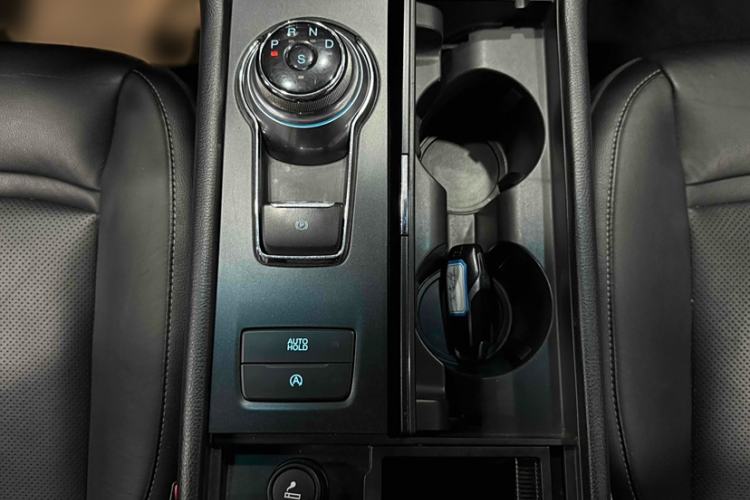 Used Ford Taurus 2016 EcoBoost 180 Luxury Model