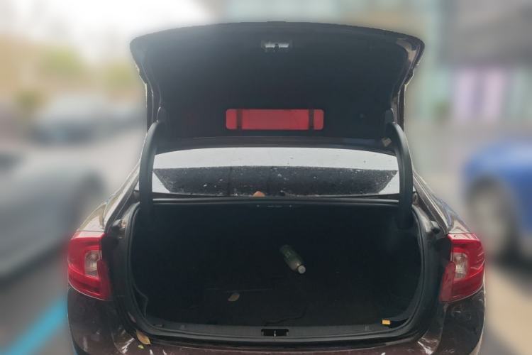 Used Volvo S60 2018 S60L T4 Smart & Ambitious Edition Trunk