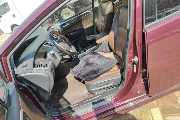 Used Honda Jade 2017 210TURBO CVT Luxury Edition 6 Seats