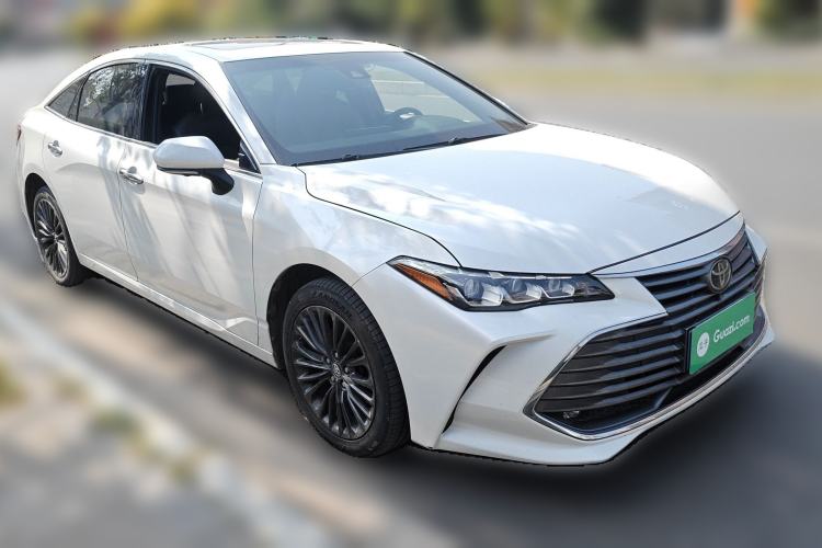 Used Toyota Avalon 2019 2.0L XLE Premium Edition China VI Front Right 45 Deg