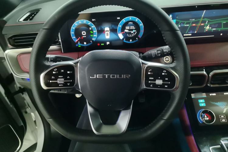 Used JETOUR X70 PLUS 2021 1.6T DCT Pro 7-seater
