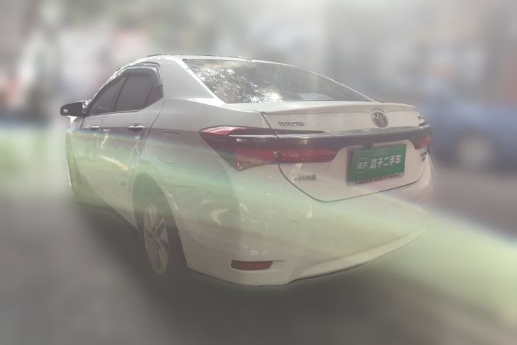 Used Toyota Corolla 2016 Dual-Engine 1.8L E-CVT Pioneer Edition