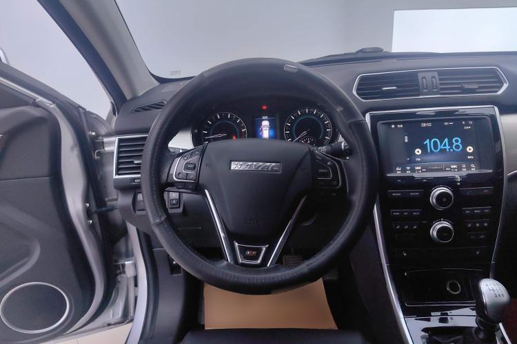 Used Haval H2 2016 Red Label 1.5T Manual Two-Wheel Drive Elite Model